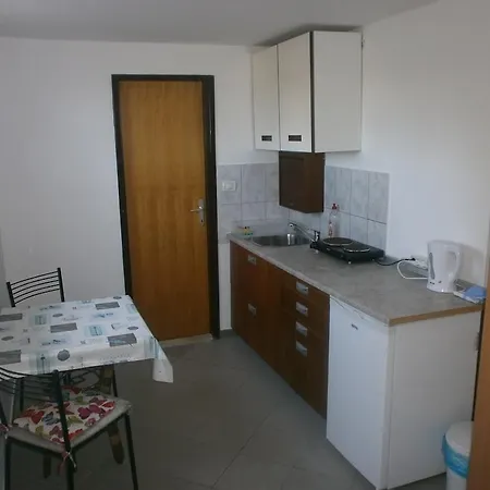 Apartment Lana *